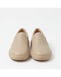 Slip-on-Sneaker mit Gummizug Confort