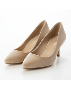 Rétro velvet kitten heel court shoe