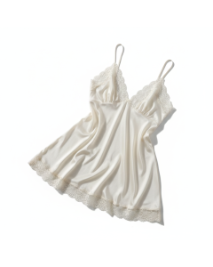 Rêverie silk chemise with thin straps