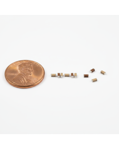 Pack of 200 SMD resistors 0402 5% — 100Ω